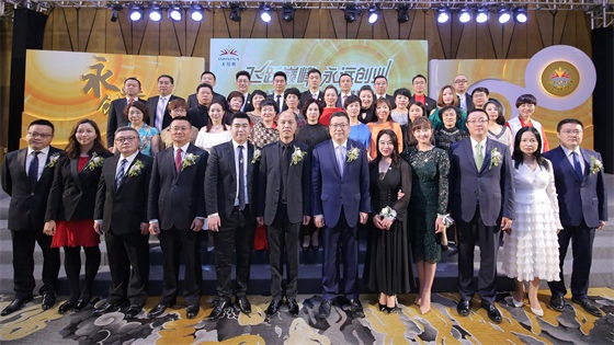 登上bet3365娱乐场手机版最高荣誉只是起点,他们说我们还有很多梦想要实现
