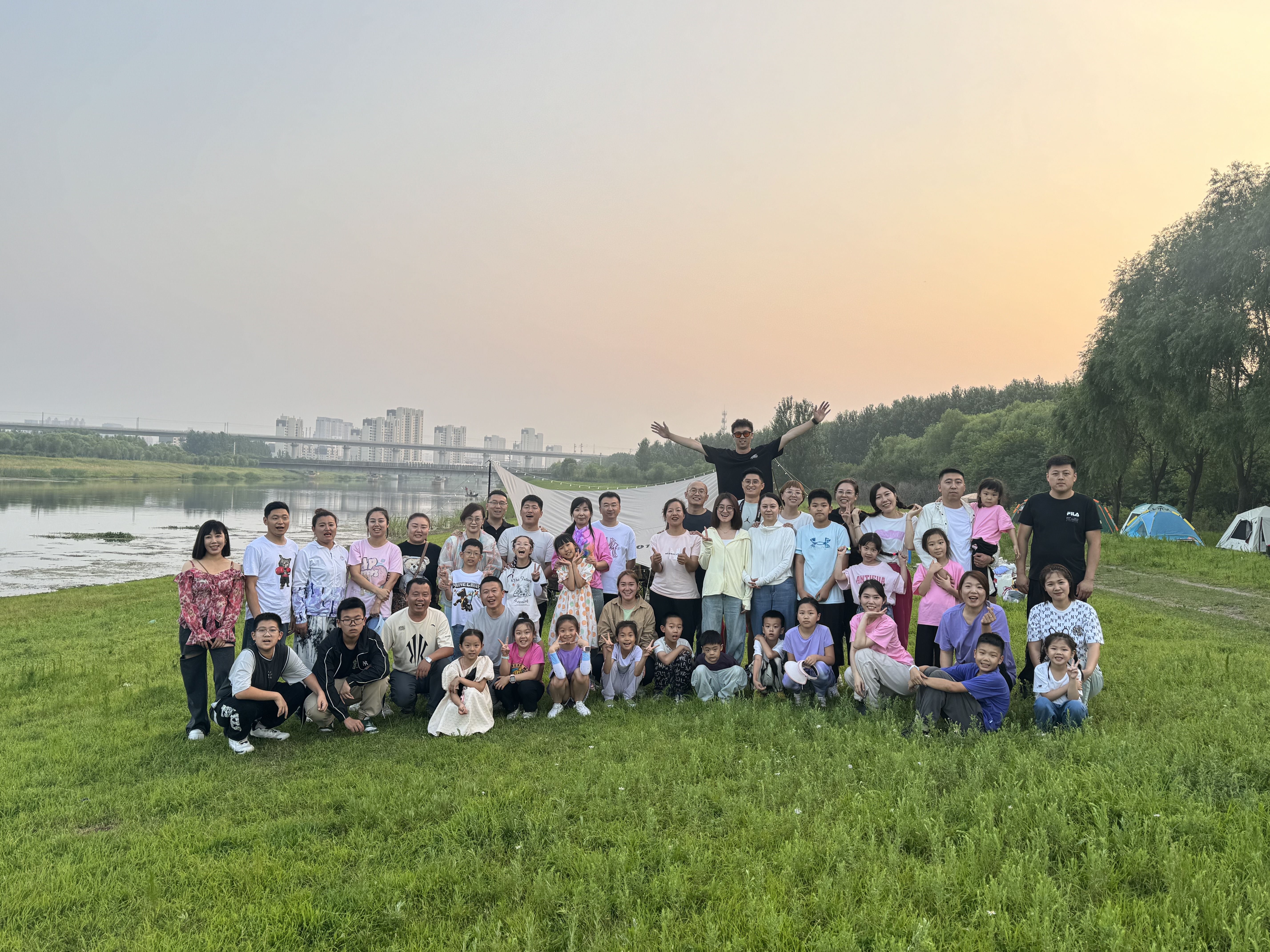 img_v3_02r5_9bc6254e-cbe3-487a-a6fe-420b33ffc8ag