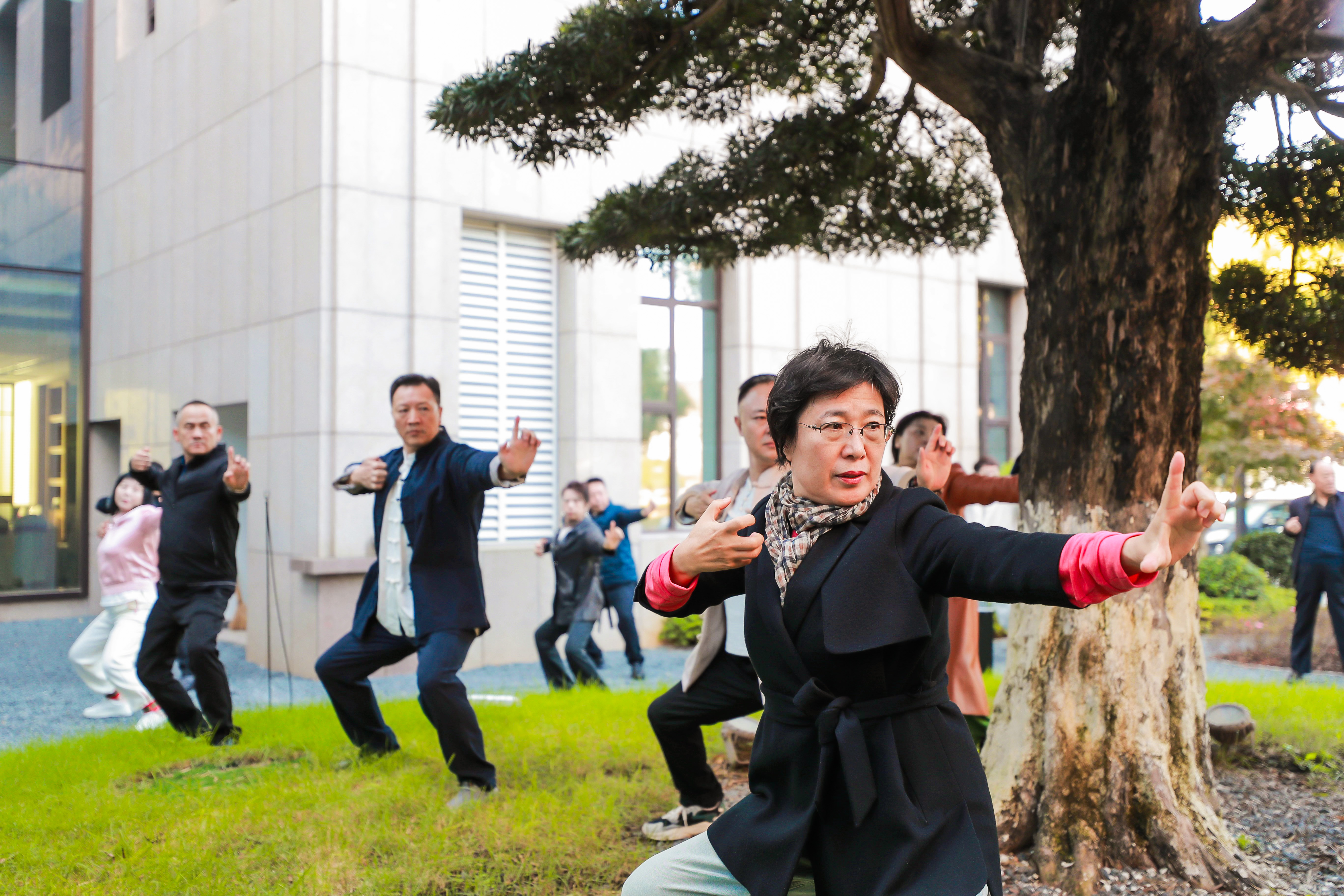 无限极微刊-活动现场23-2025-1125-在长沙，我们继续这场关于传承的对话