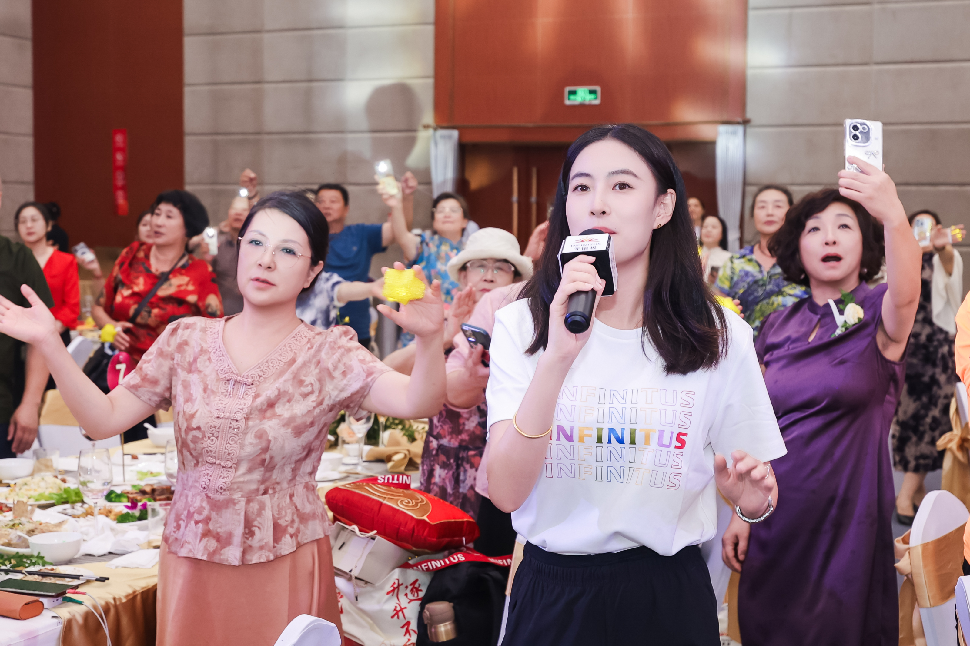 无限极微刊-表彰现场17-2026-0803-营口这场相聚，让改变被看见